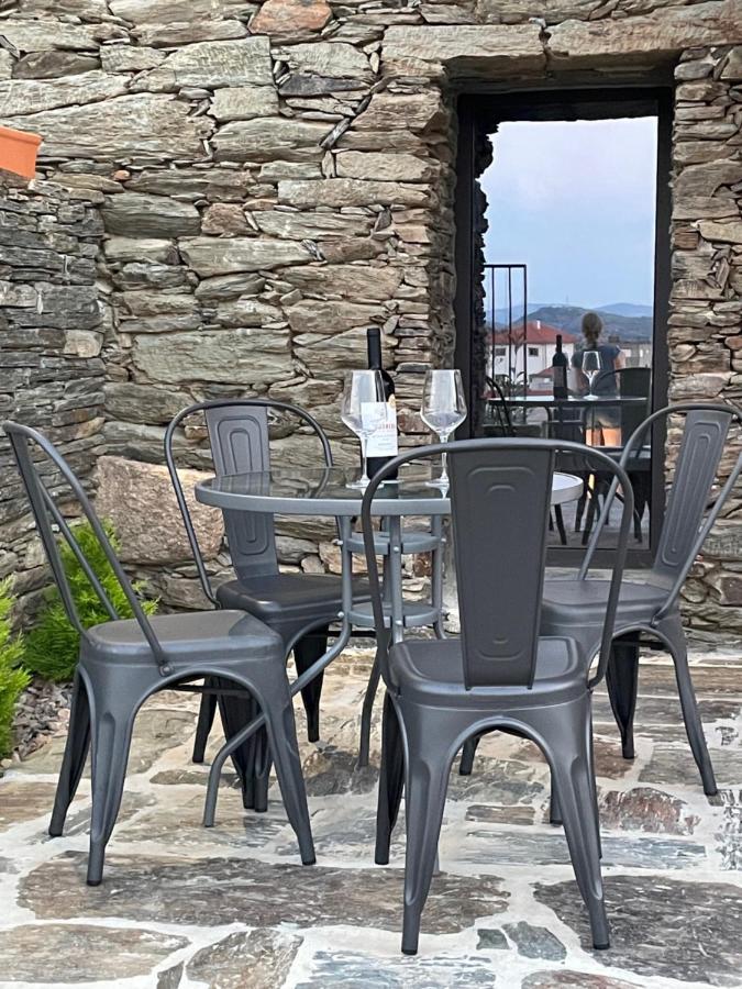 فيلا Castas Do Douro Tabuaço المظهر الخارجي الصورة